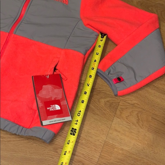 NWT The North Face Denali Fleece Jacket, M (10/12) - Picture 4 of 16